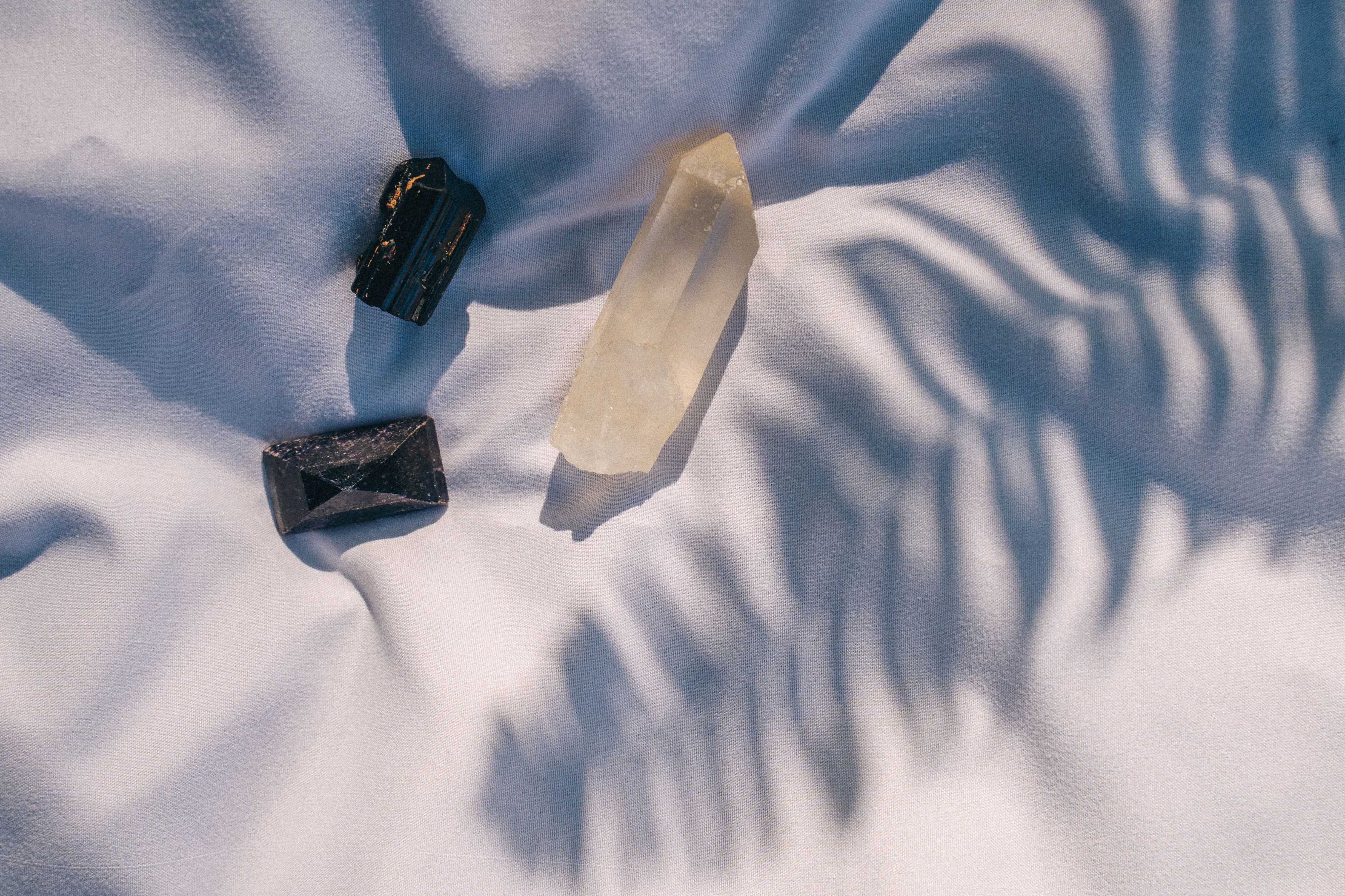 Obsidyen (Volkanik Cam) Görseli